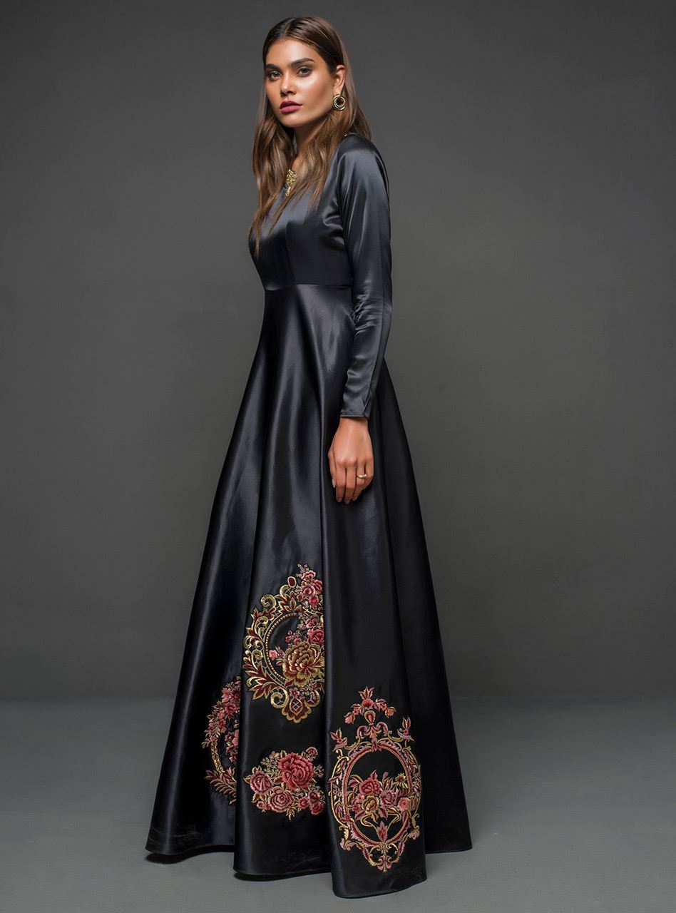 Zainab Chottani | Semi Formals | BLACK GOWN - D 04 - Wedding Dress - Maria Faisal