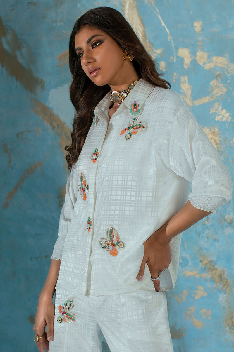 Wardha Saleem | Luxury Pret Fusion Wear | BUTTERFLY CRUSH (WHITE) - Ladies Clothes 