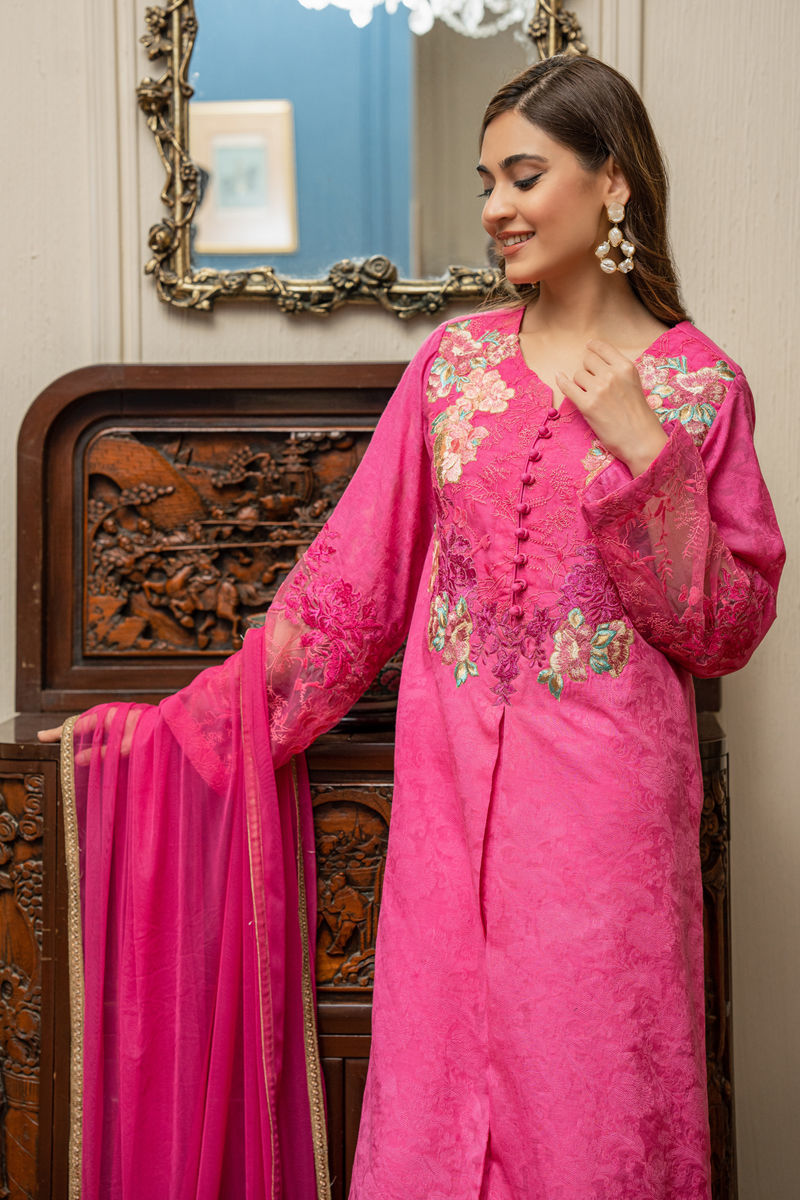 Shamaeel Ansari | Essentials 25 | TL-03