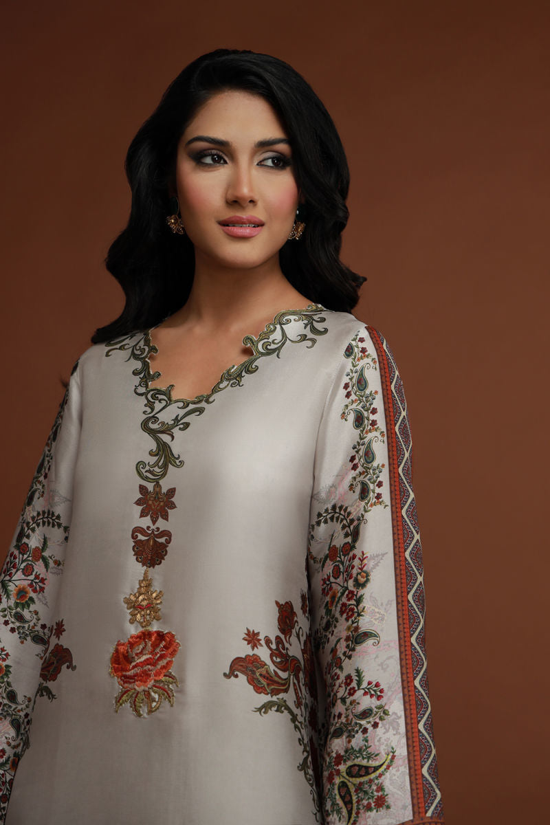 Shamaeel Ansari | Essentials 25 | Flora-04