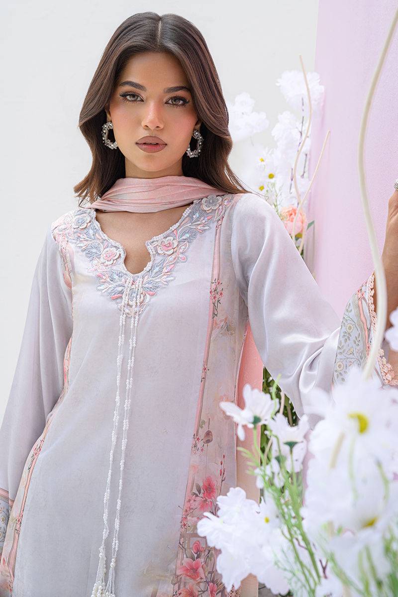 Fatima Khan | Eid Digital Silk Prints | Oriental Haze by Maria Faisal - Registered Vendor of : Fatima Khan - type : Ladies Clothes - 100% original wedding dresses