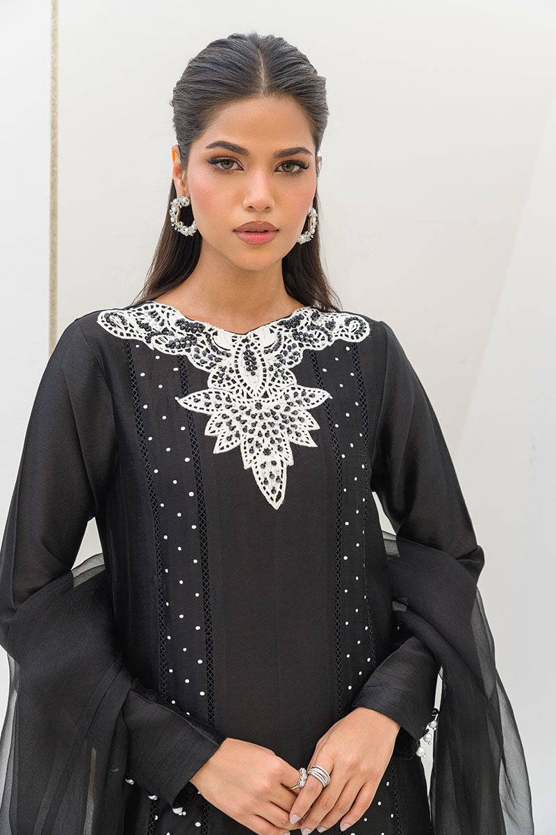Fatima Khan | Serene Eid Luxe Pret | Obsidian by Maria Faisal - Registered Vendor of : Fatima Khan - type : Ladies Clothes - 100% original wedding dresses