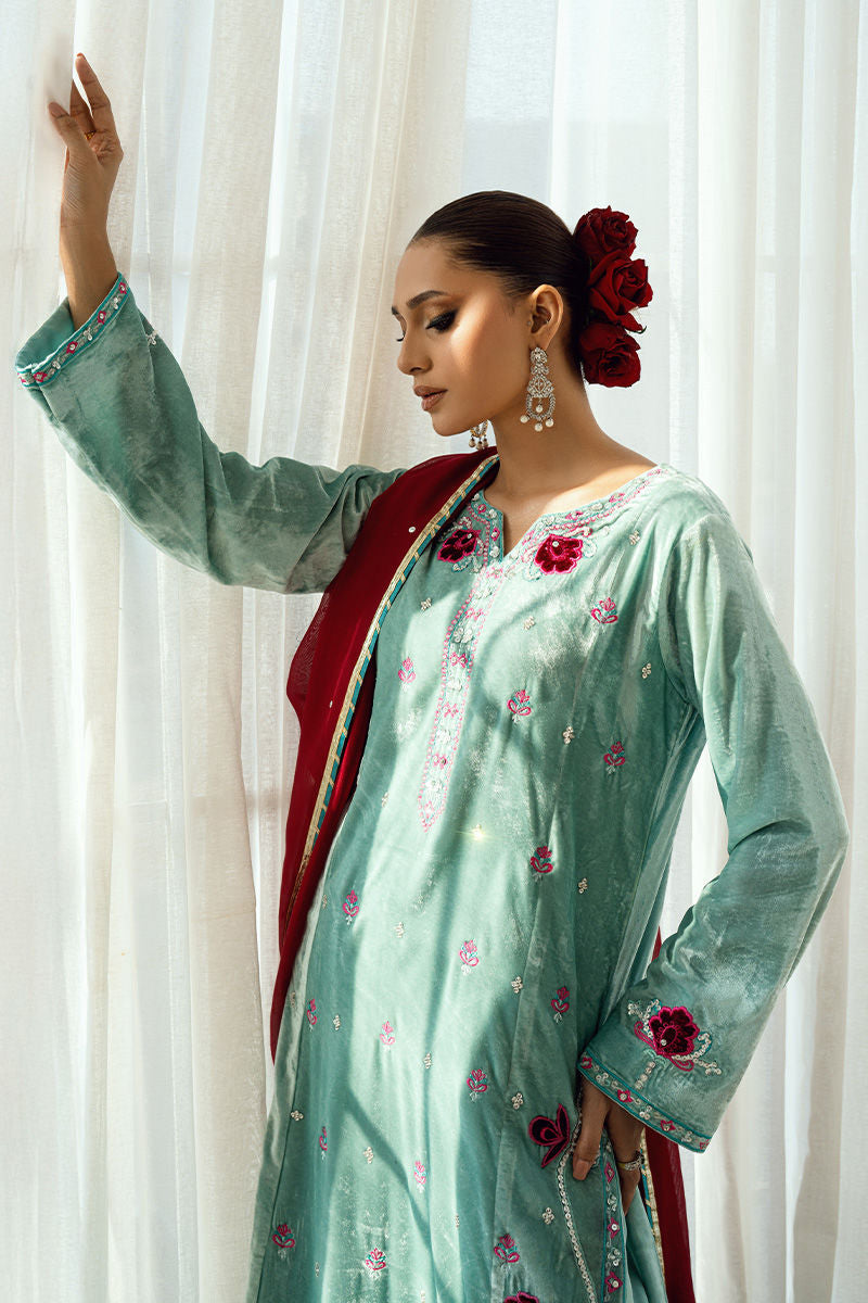 Fatima Khan | Warm Whisper Velvet 25 | Twilight Rose - Formal Dress - available at Maria Faisal in UK and USA.
