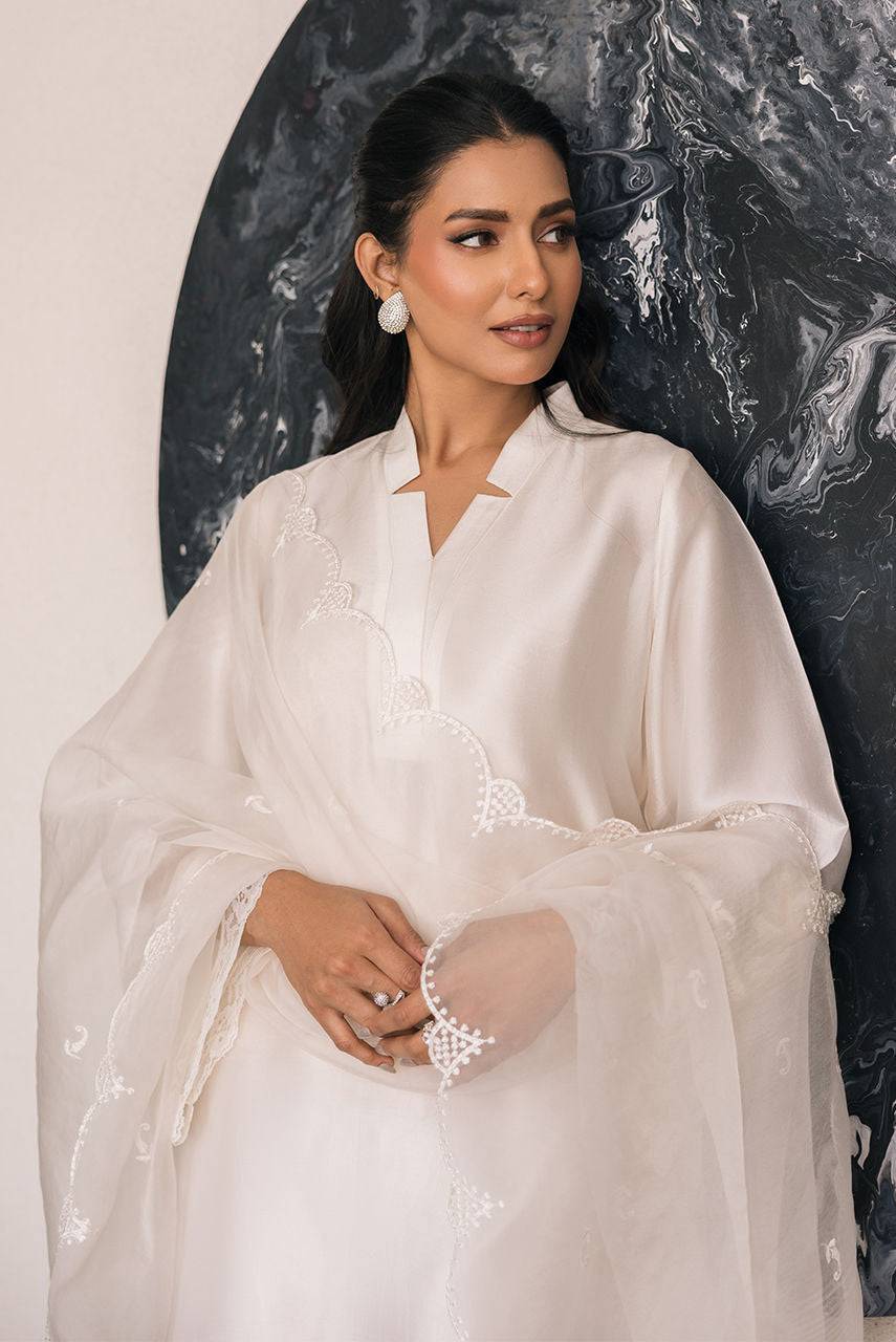 Deepak Perwani | Eid Edit 25 | Kut333 by Maria Faisal - Registered Vendor of : Deepak Perwani - type : Ladies Clothes - 100% original wedding dresses