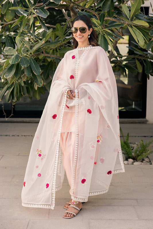 Deepak Perwani | Eid Edit 25 | Kut318 by Maria Faisal - Registered Vendor of : Deepak Perwani - type : Ladies Clothes - 100% original wedding dresses