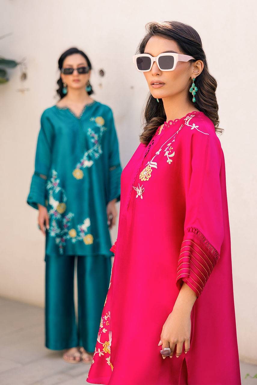 Deepak Perwani | Eid Edit 25 | Kut319 by Maria Faisal - Registered Vendor of : Deepak Perwani - type : Ladies Clothes - 100% original wedding dresses