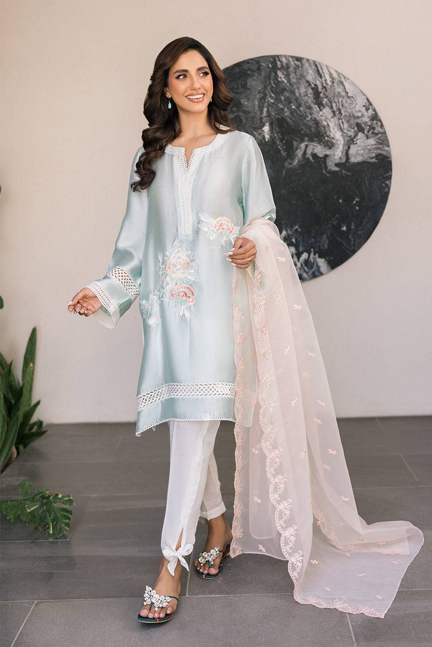 Deepak Perwani | Eid Edit 25 | Kut326 by Maria Faisal - Registered Vendor of : Deepak Perwani - type : Ladies Clothes - 100% original wedding dresses