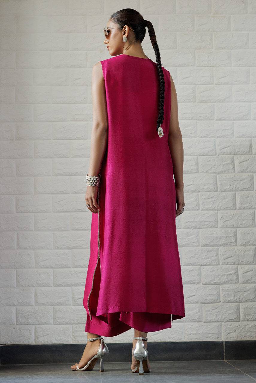 Deepak Perwani | Summer Festive 25 | Berry by Maria Faisal - Registered Vendor of : Deepak Perwani - type : Ladies Clothes - 100% original wedding dresses