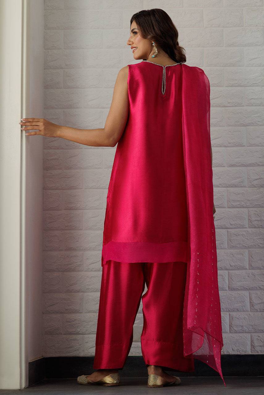 Deepak Perwani | Summer Festive 25 | Kut353 by Maria Faisal - Registered Vendor of : Deepak Perwani - type : Ladies Clothes - 100% original wedding dresses