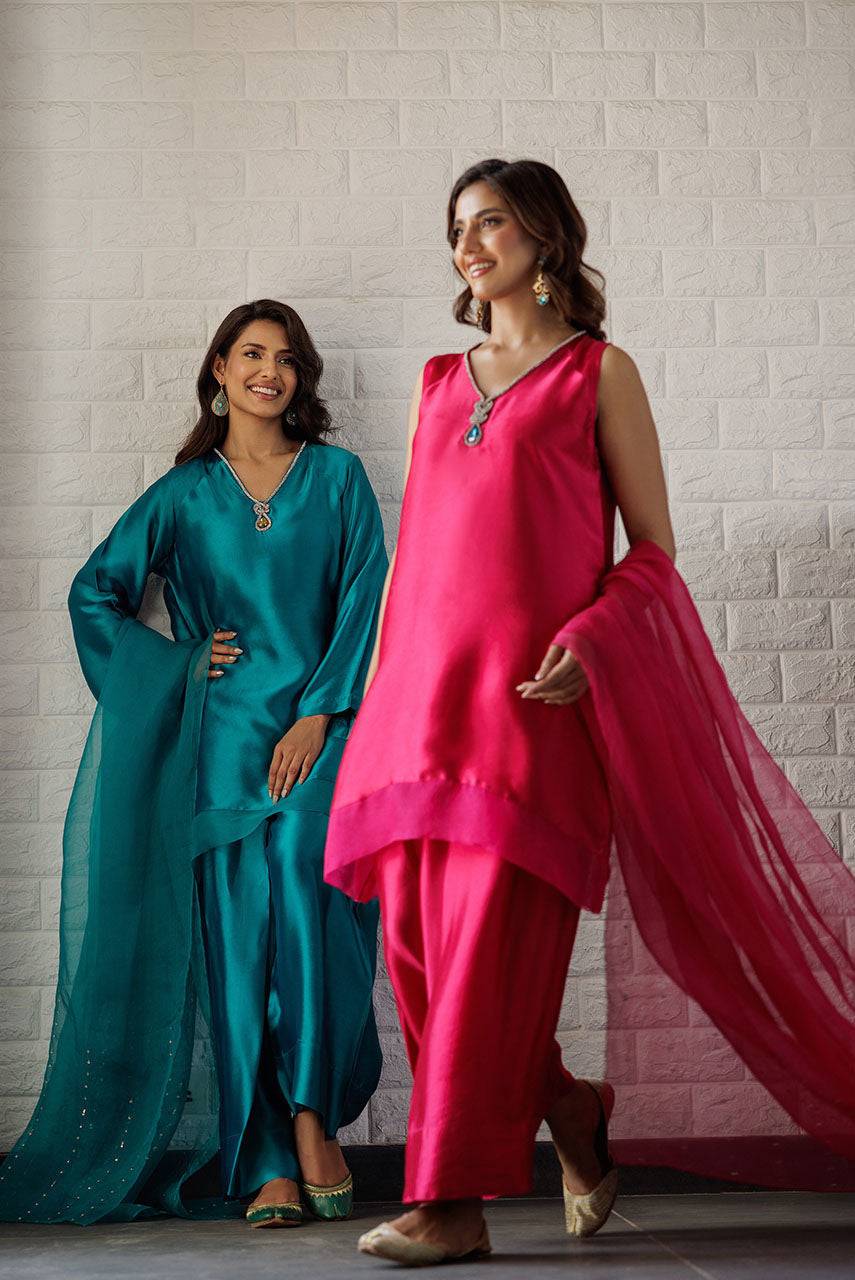 Deepak Perwani | Summer Festive 25 | Kut353 by Maria Faisal - Registered Vendor of : Deepak Perwani - type : Ladies Clothes - 100% original wedding dresses
