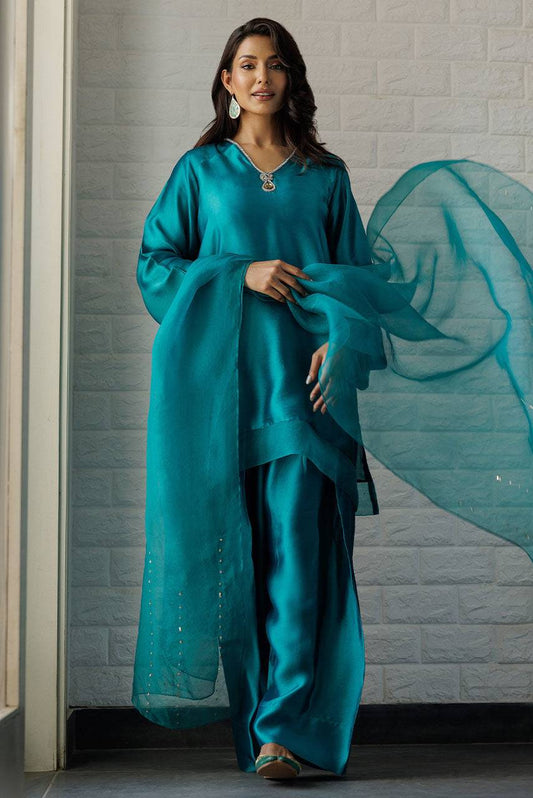 Deepak Perwani | Summer Festive 25 | Kut354 by Maria Faisal - Registered Vendor of : Deepak Perwani - type : Ladies Clothes - 100% original wedding dresses