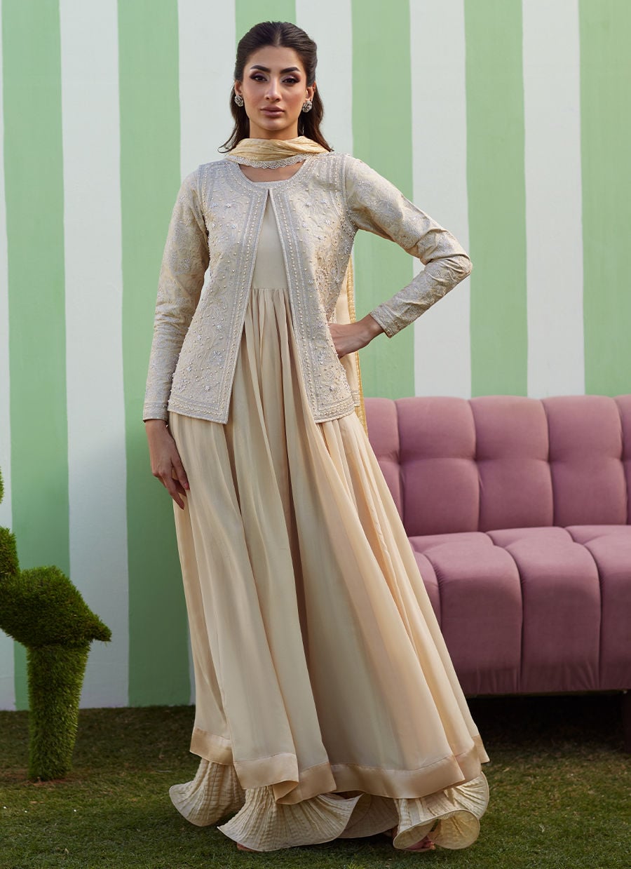 Farah Talib Aziz | Luna Eid 26 | Luma Kalidaar With Dupatta And Pants - Luxury Dress - available at Maria Faisal in UK and USA.