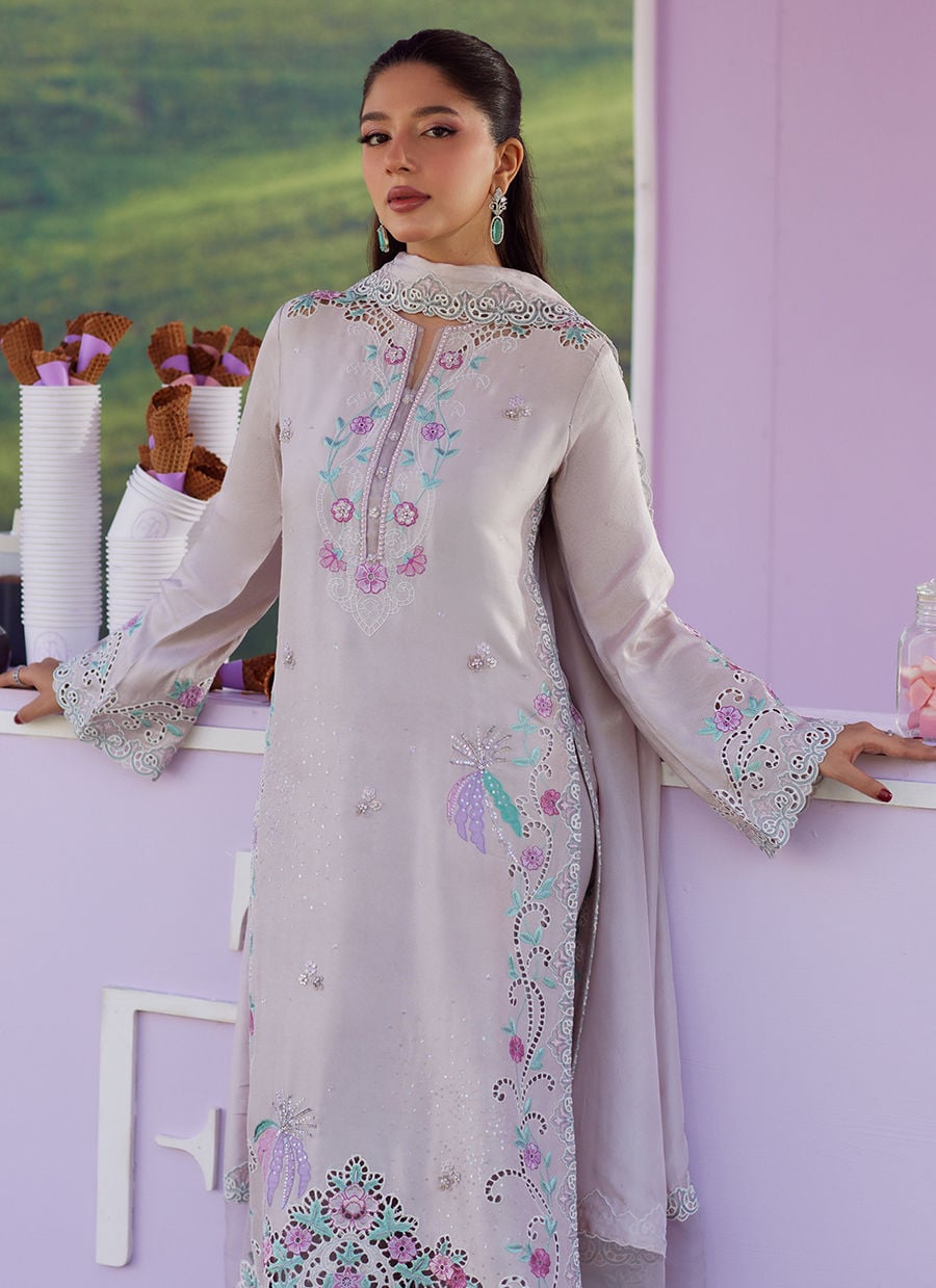 Farah Talib Aziz | Luna Eid 26 | Ailsa Shirt And Dupatta - Luxury Dress - available at Maria Faisal in UK and USA.