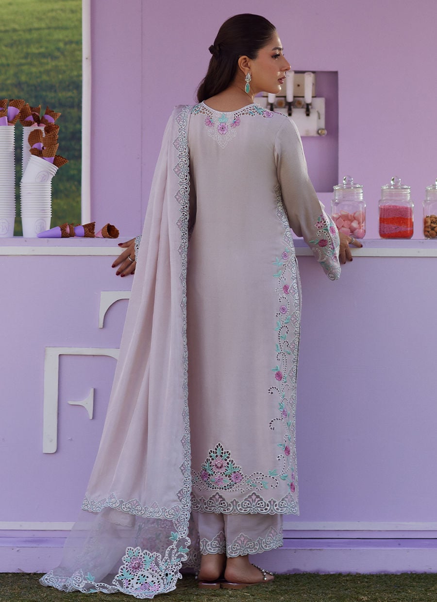 Farah Talib Aziz | Luna Eid 26 | Ailsa Shirt And Dupatta - Luxury Dress - available at Maria Faisal in UK and USA.