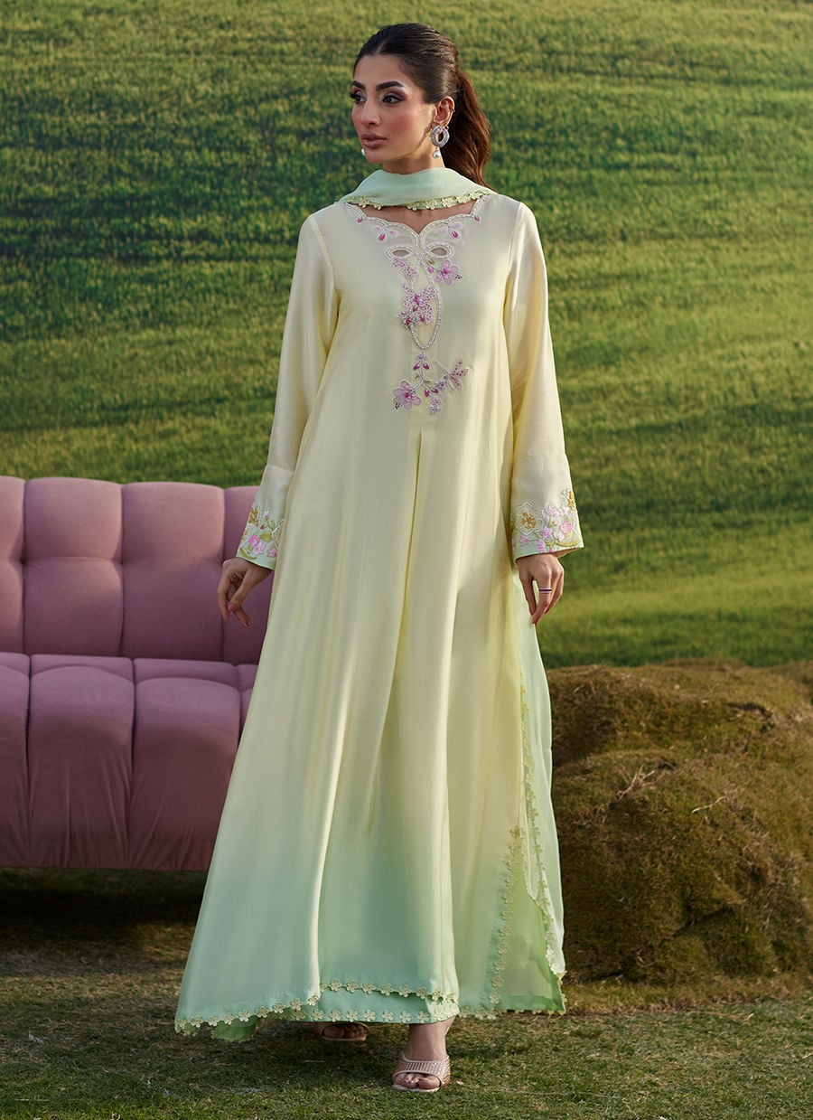 Farah Talib Aziz | Luna Eid 26 | Xeina Shirt And Dupatta - Luxury Dress - available at Maria Faisal in UK and USA.
