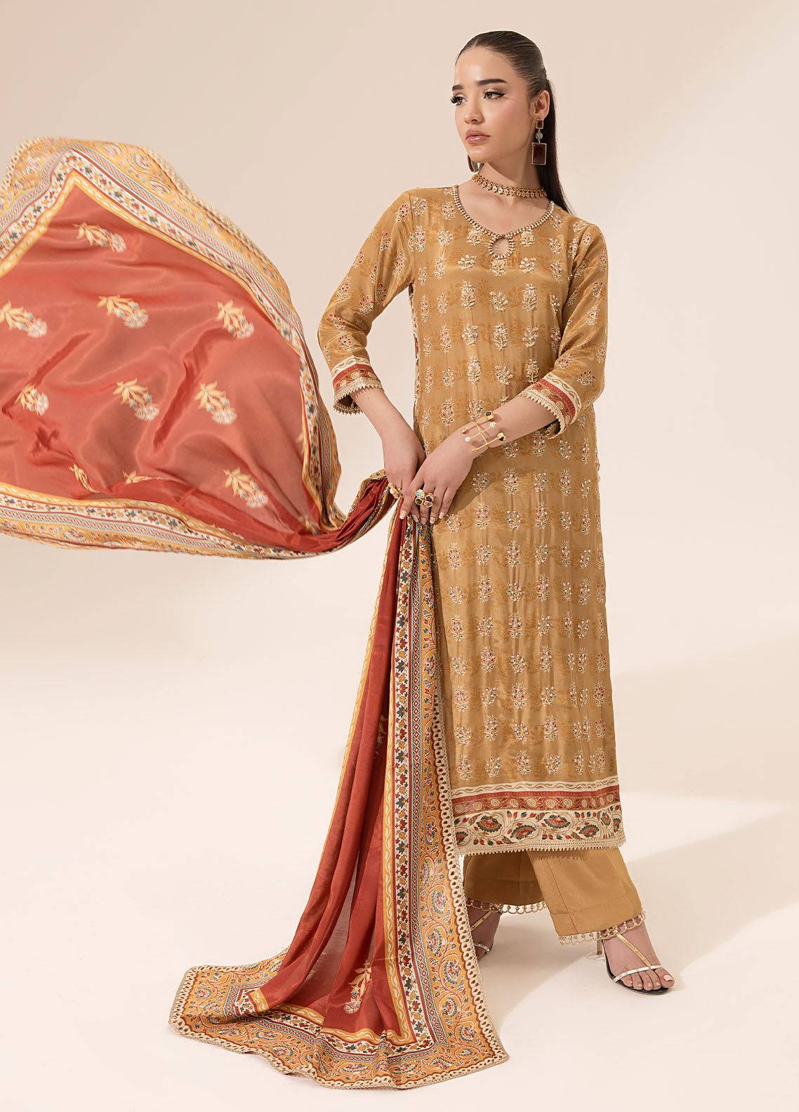Sahane | Suay Silk Handwork Edit | CT-15002 MAYA - SUAY by Maria Faisal - Registered Vendor of : Sahane - type : Ladies Clothes - 100% original wedding dresses