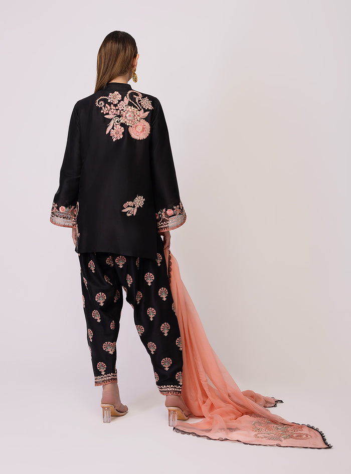 Zainab Chottani | Luxe Edit 25 | Nurah - Formal Dress - available at Maria Faisal in UK and USA.