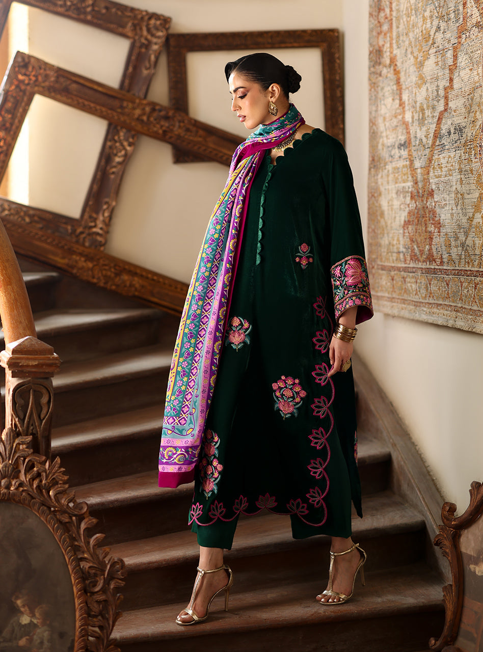 Zainab Chottani | Velura Velvet Edit 25 | Eden Long Shirt - Formal Dress - available at Maria Faisal in UK and USA.