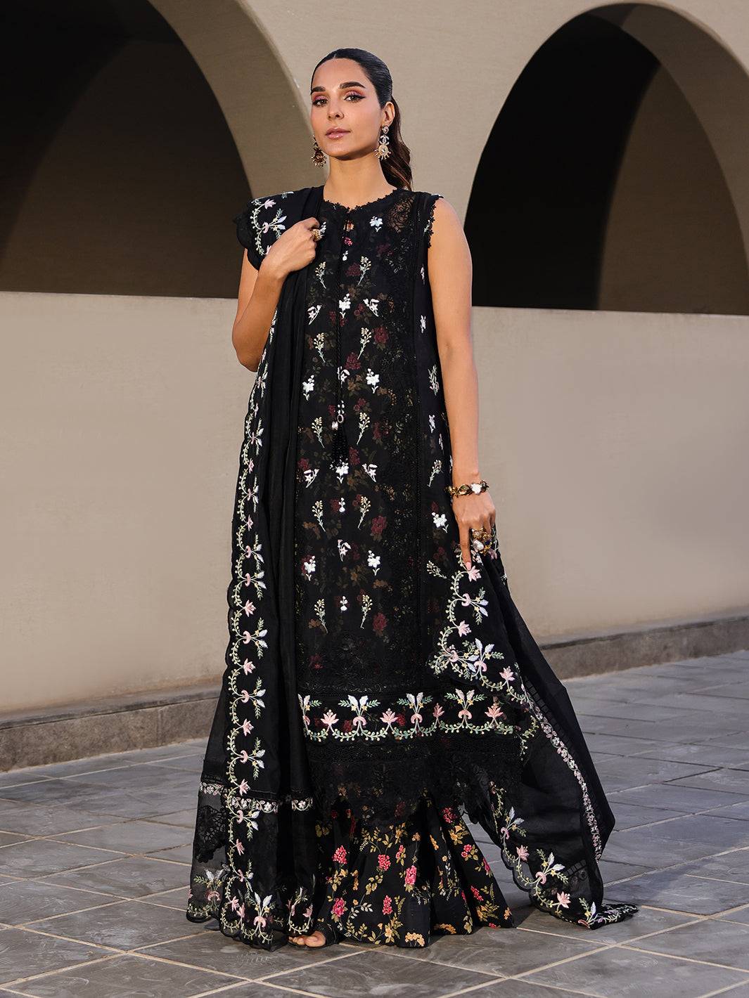Faiza Faisal | Marine Luxury Lawn 25 | ELVA by Maria Faisal - Registered Vendor of : Faiza Faisal - type : Ladies Clothes - 100% original wedding dresses