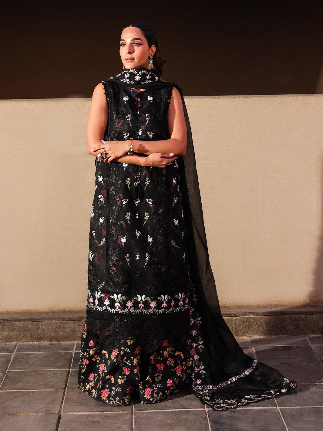Faiza Faisal | Marine Luxury Lawn 25 | ELVA by Maria Faisal - Registered Vendor of : Faiza Faisal - type : Ladies Clothes - 100% original wedding dresses