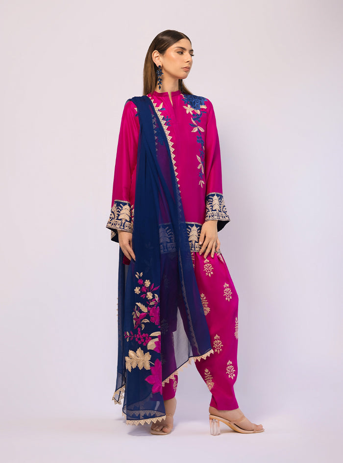 Zainab Chottani | Luxe Edit 25 | Lamya - Formal Dress - available at Maria Faisal in UK and USA.