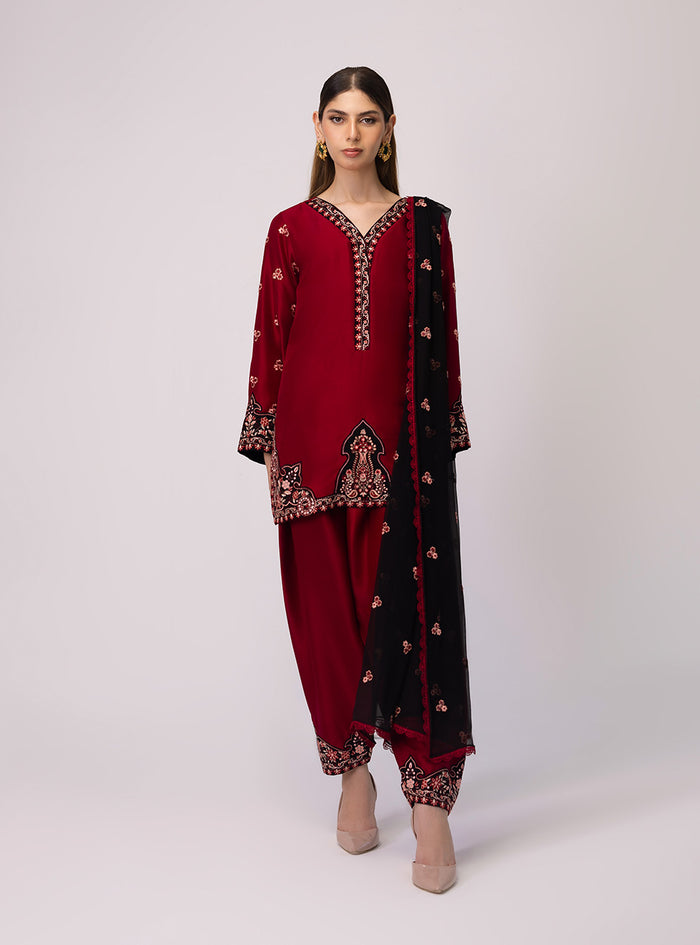 Zainab Chottani | Luxe Edit 25 | Ilaya - Formal Dress - available at Maria Faisal in UK and USA.