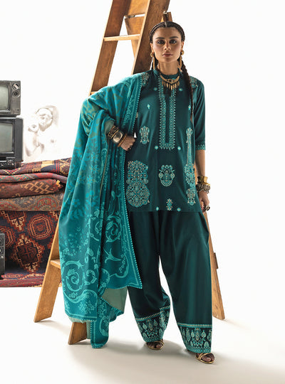 Zainab Chottani | Winter Shawl 25 | Kyana - D6 - Luxury Dress - available at Maria Faisal in UK and USA.