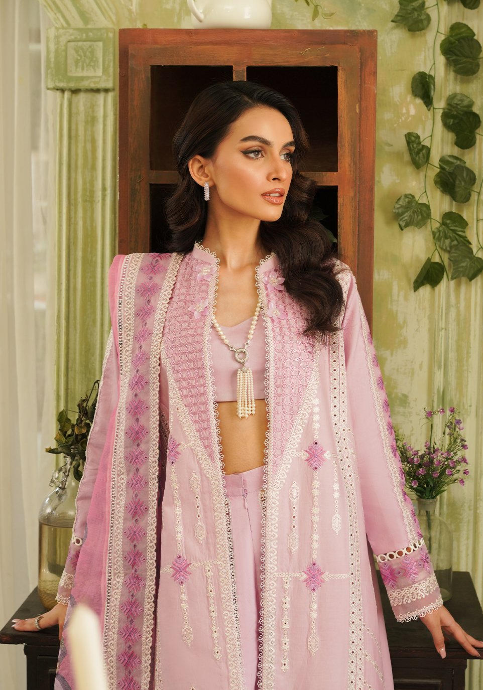 Zarqash | Tresor Luxury Lawn 24 | ZQT 001 FAYE - Maria Faisal