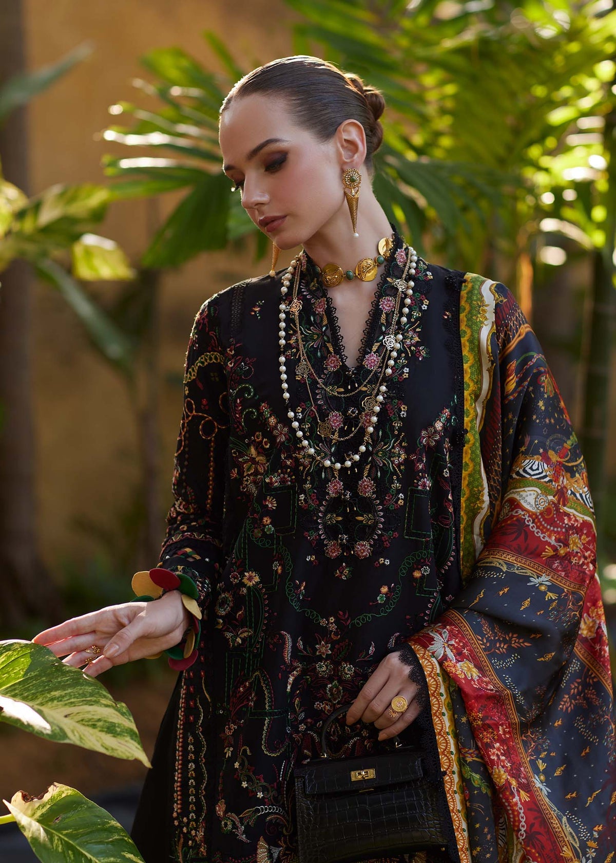 Kanwal Malik | Ariya Luxury Lawn 26 | Zaria - Luxury Dress - available at Maria Faisal in UK and USA.