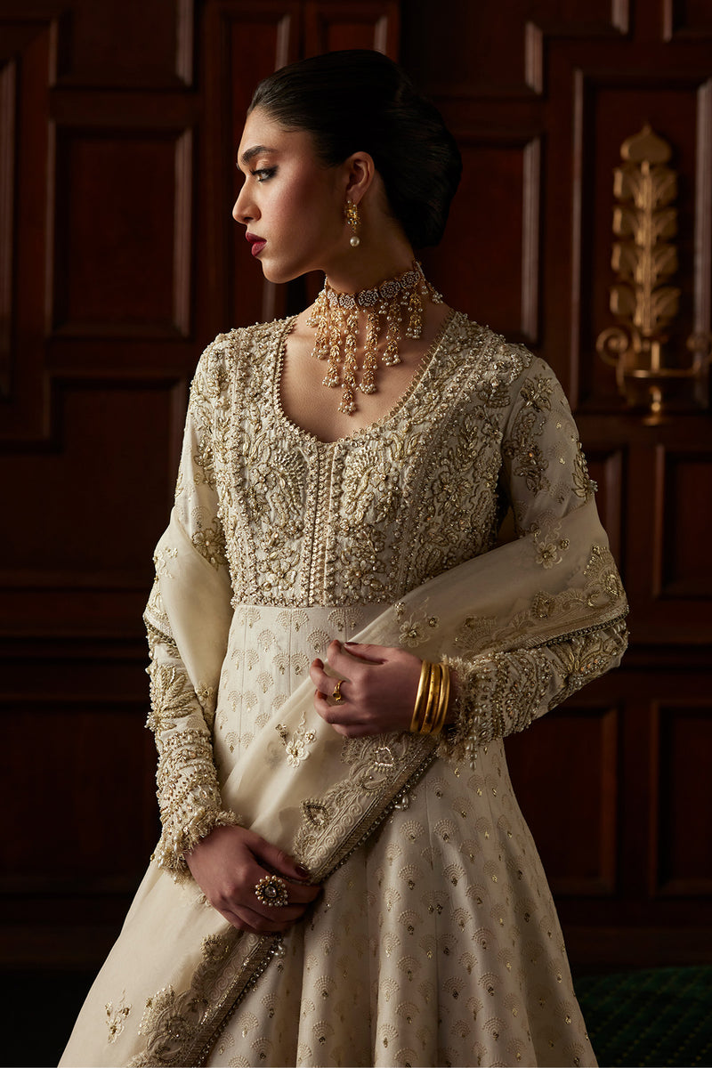 Saad Bin Shahzad | El Veneto Luxury Formals | OVIA - Formal Dress - available at Maria Faisal in UK and USA.