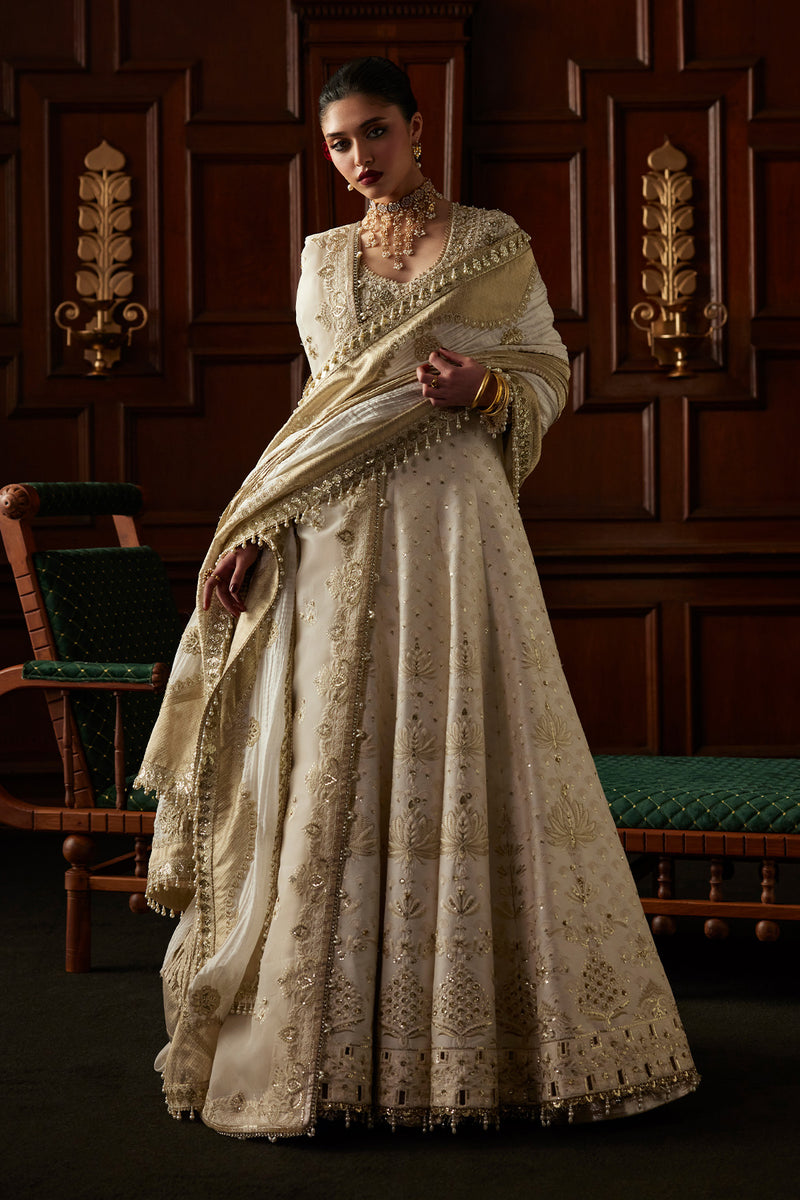 Saad Bin Shahzad | El Veneto Luxury Formals | OVIA - Formal Dress - available at Maria Faisal in UK and USA.