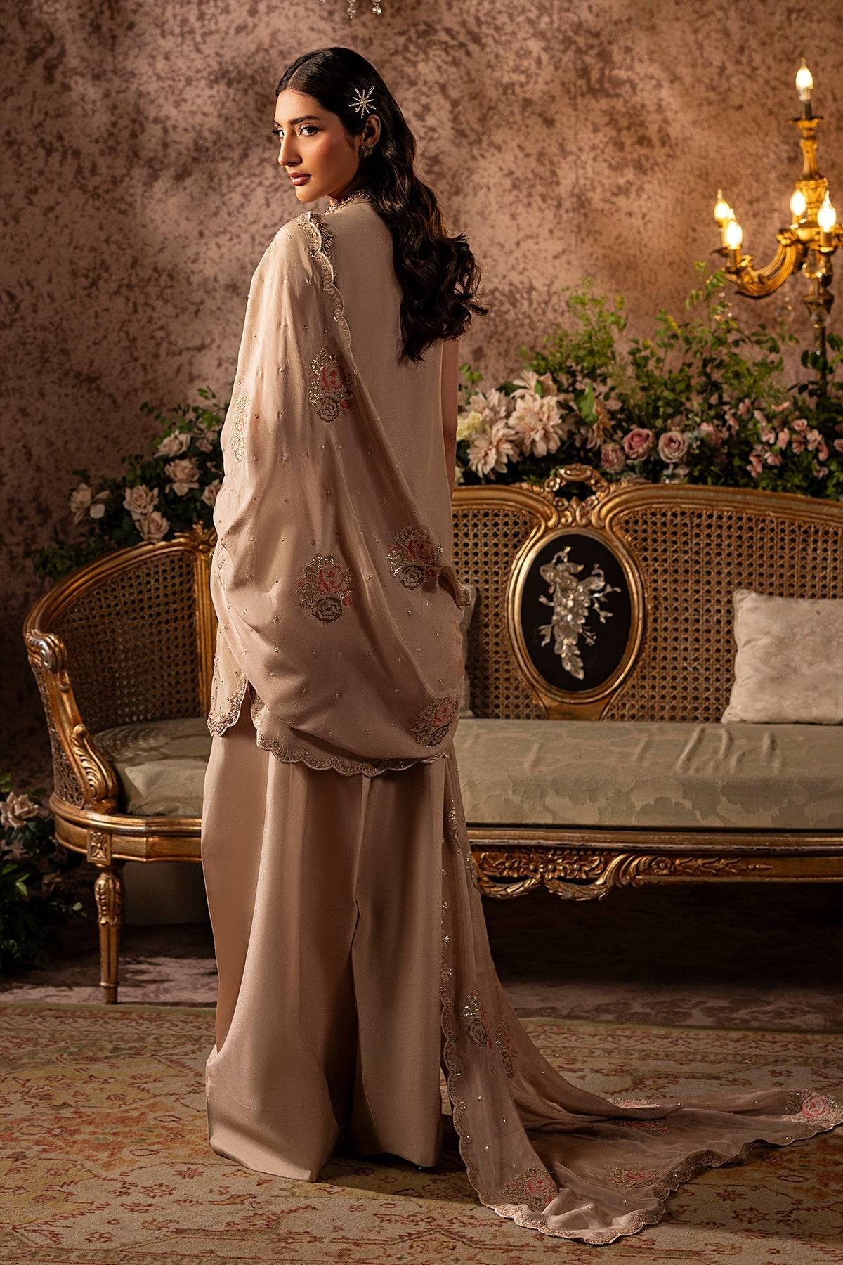 Mina Kashif | Loona Lawn 25 | Garnet by Maria Faisal - Registered Vendor of : Mina Kashif - type : Ladies Clothes - 100% original wedding dresses