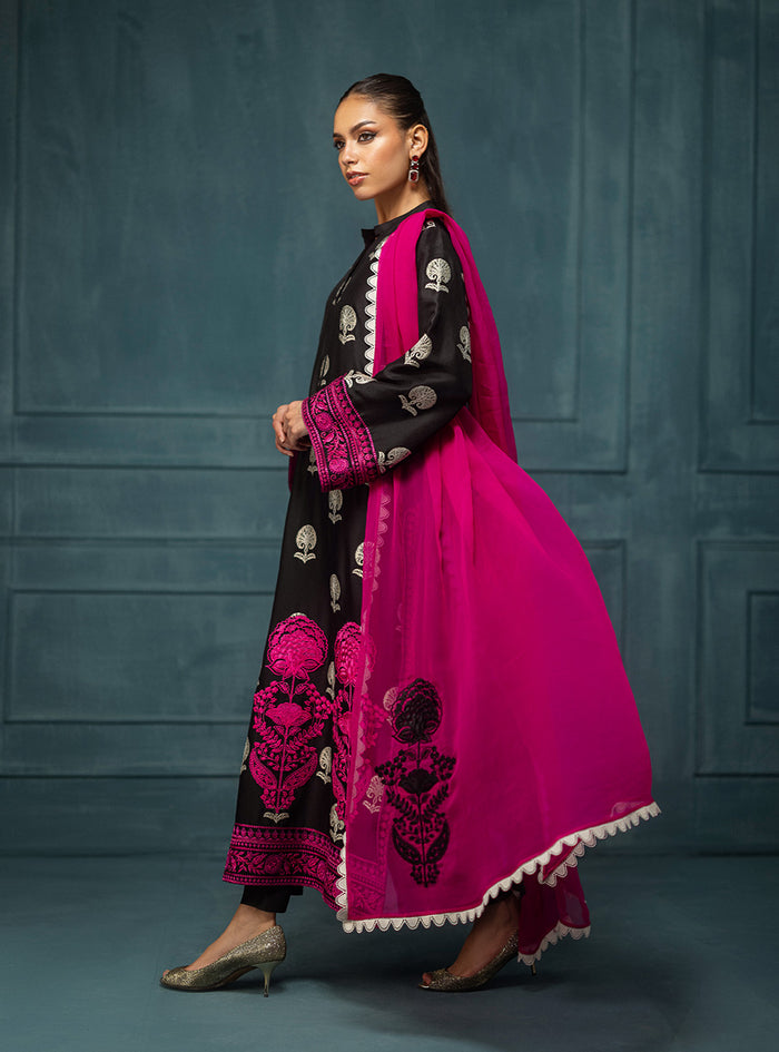 Zainab Chottani | Luxe Edit 25 | Ruha - Formal Dress - available at Maria Faisal in UK and USA.
