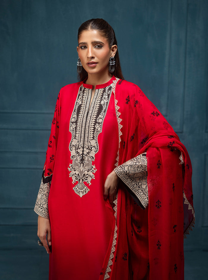 Zainab Chottani | Luxe Edit 25 | Nyra - Formal Dress - available at Maria Faisal in UK and USA.