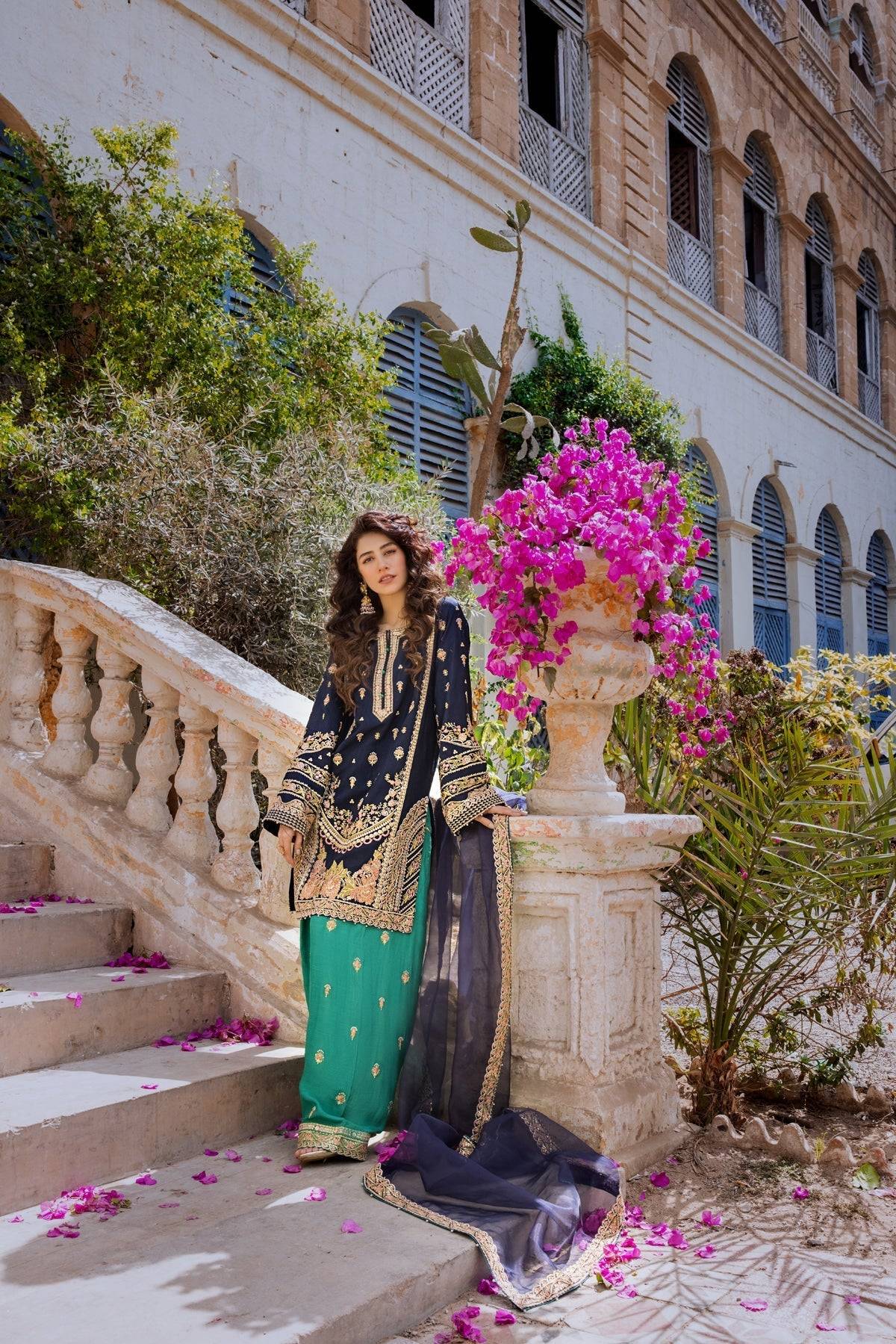 Erum Khan | Umaima Eid Edit | ANABIA by Maria Faisal - Registered Vendor of : Erum Khan - type : Ladies Clothes - 100% original wedding dresses