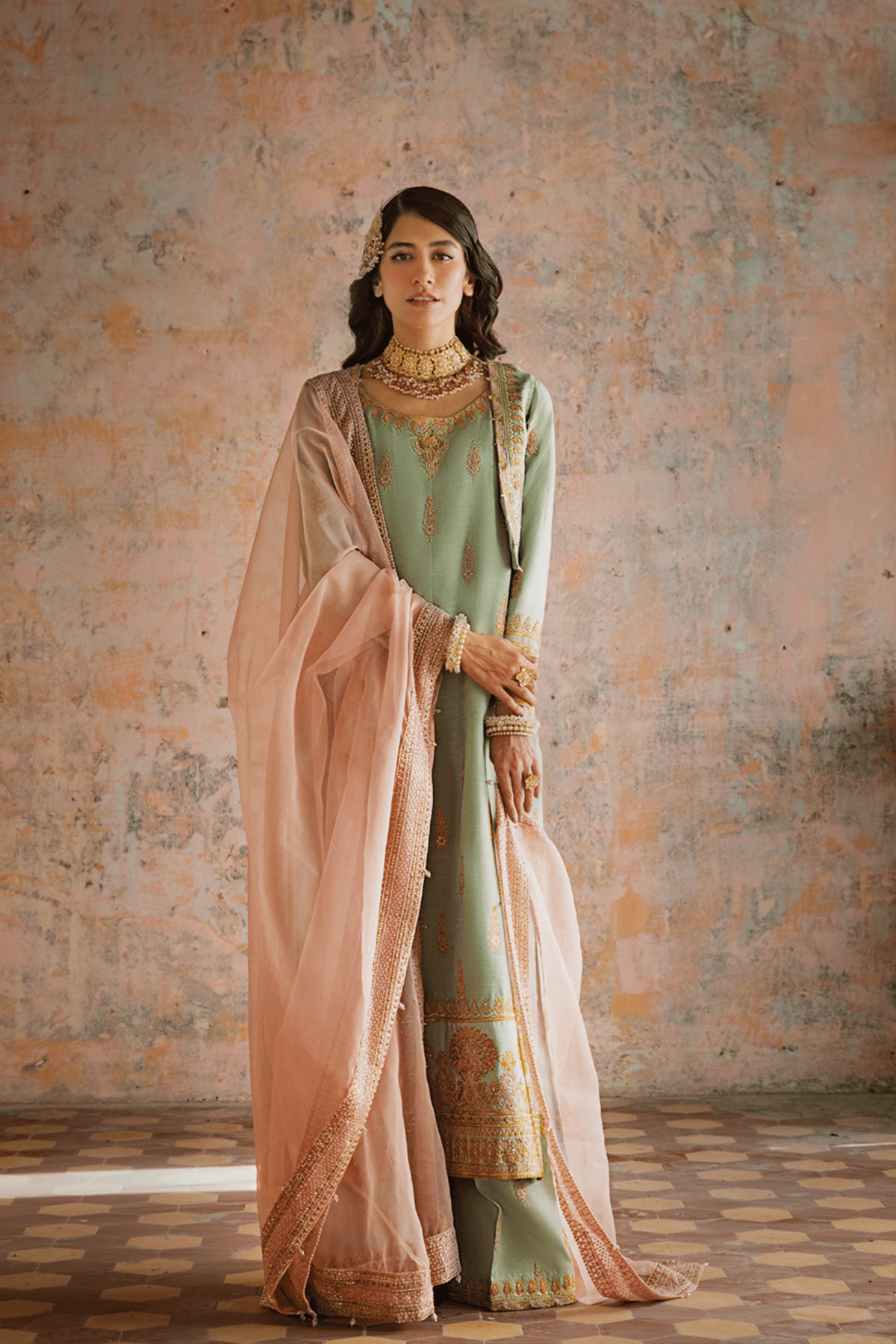 Erum Khan | Umaima Eid Edit | DARAKSHAN by Maria Faisal - Registered Vendor of : Erum Khan - type : Ladies Clothes - 100% original wedding dresses