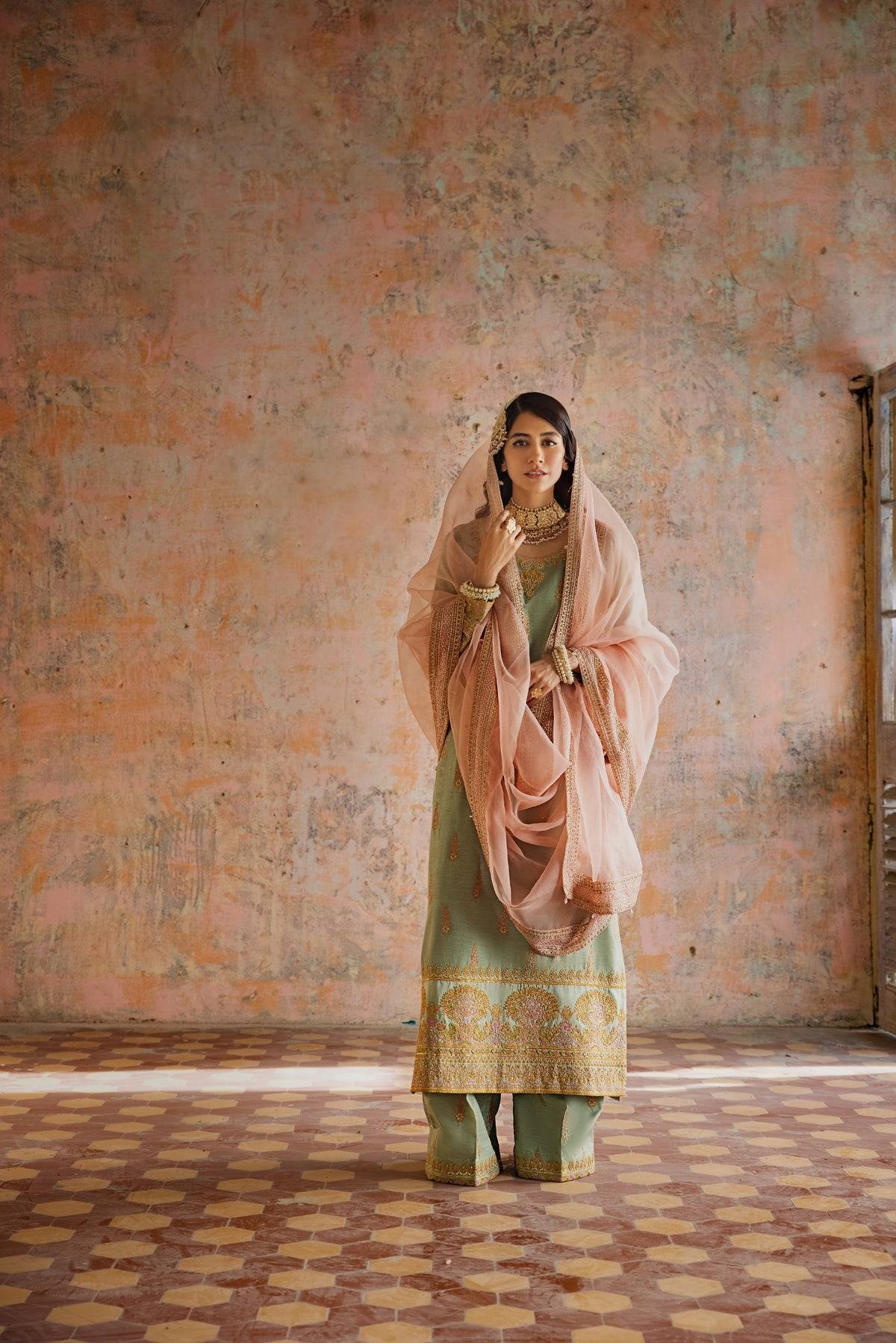 Erum Khan | Umaima Eid Edit | DARAKSHAN by Maria Faisal - Registered Vendor of : Erum Khan - type : Ladies Clothes - 100% original wedding dresses