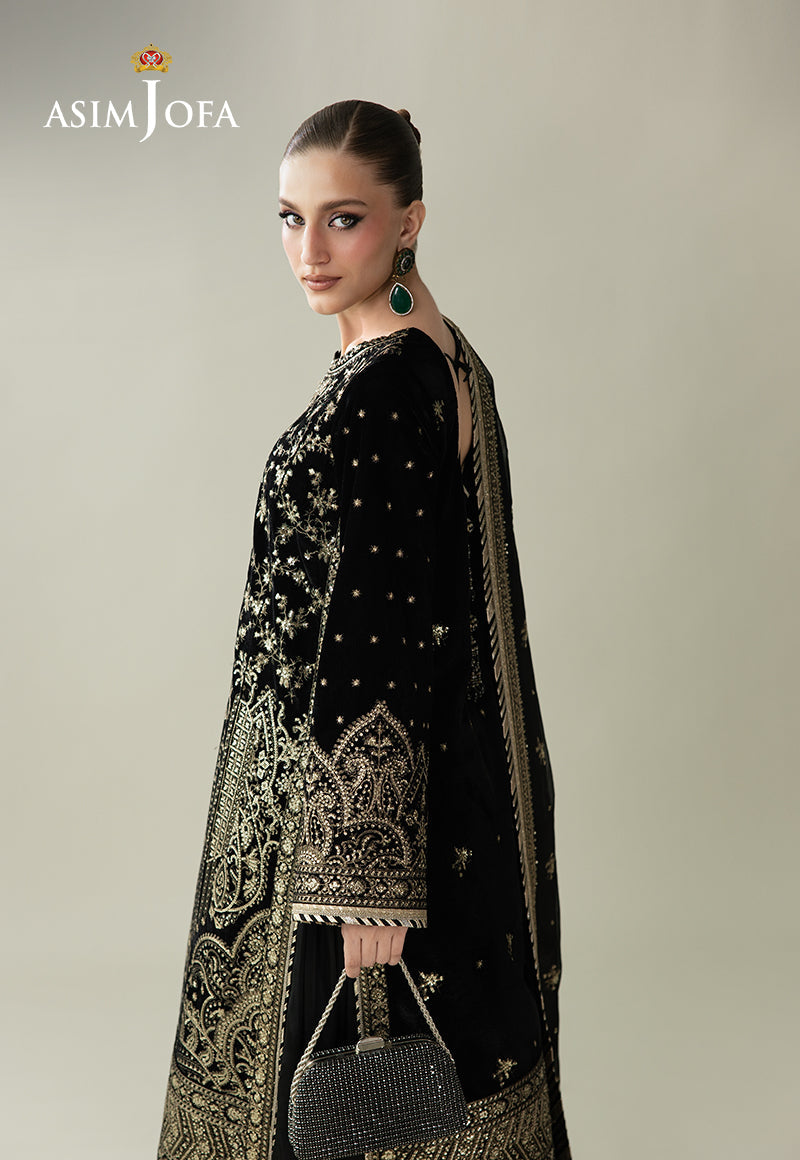 Asim Jofa | Makhmal Velvet 25 | AJULM-01 - Formal Dress - available at Maria Faisal in UK and USA.