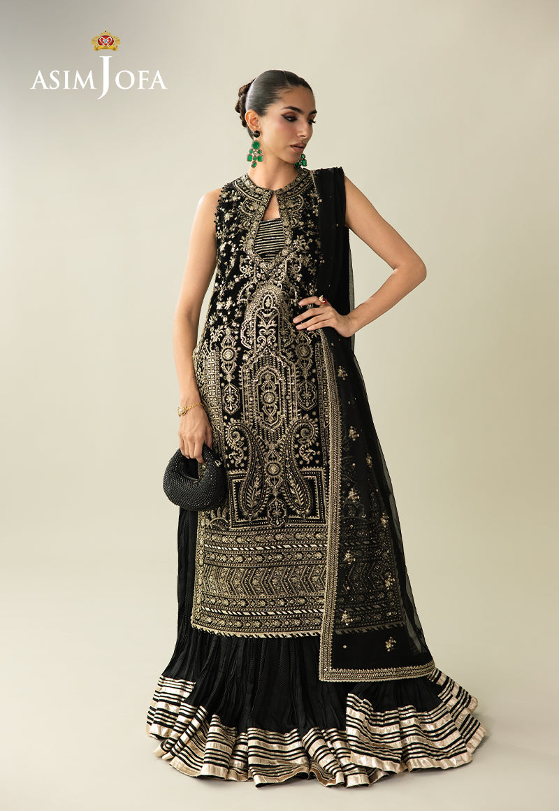 Asim Jofa | Makhmal Velvet 25 | AJULM-01 - Formal Dress - available at Maria Faisal in UK and USA.