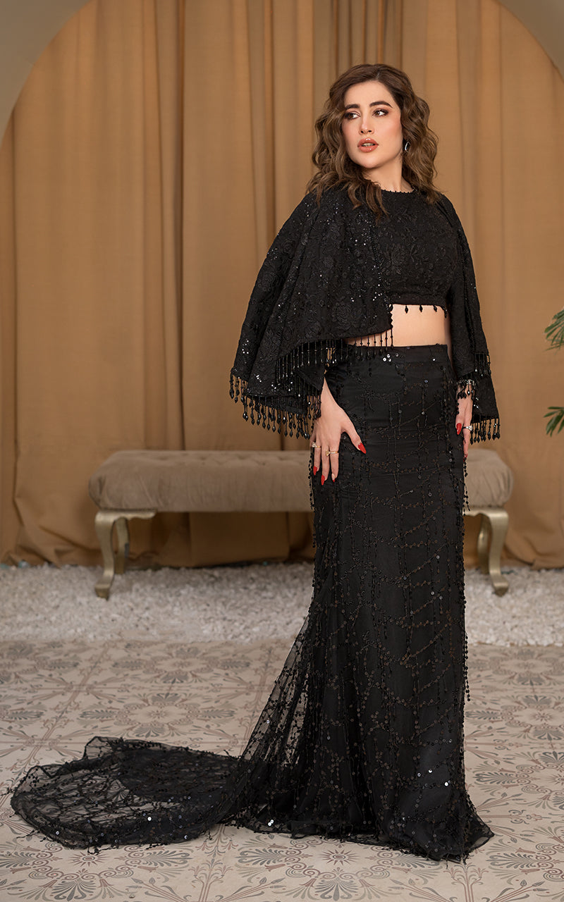Threads and Motifs | Formal Dresses 25 | Embroidered Blouse With Embroidered Skirt And Embroidered Cape - Ladies Clothes - Maria Faisal