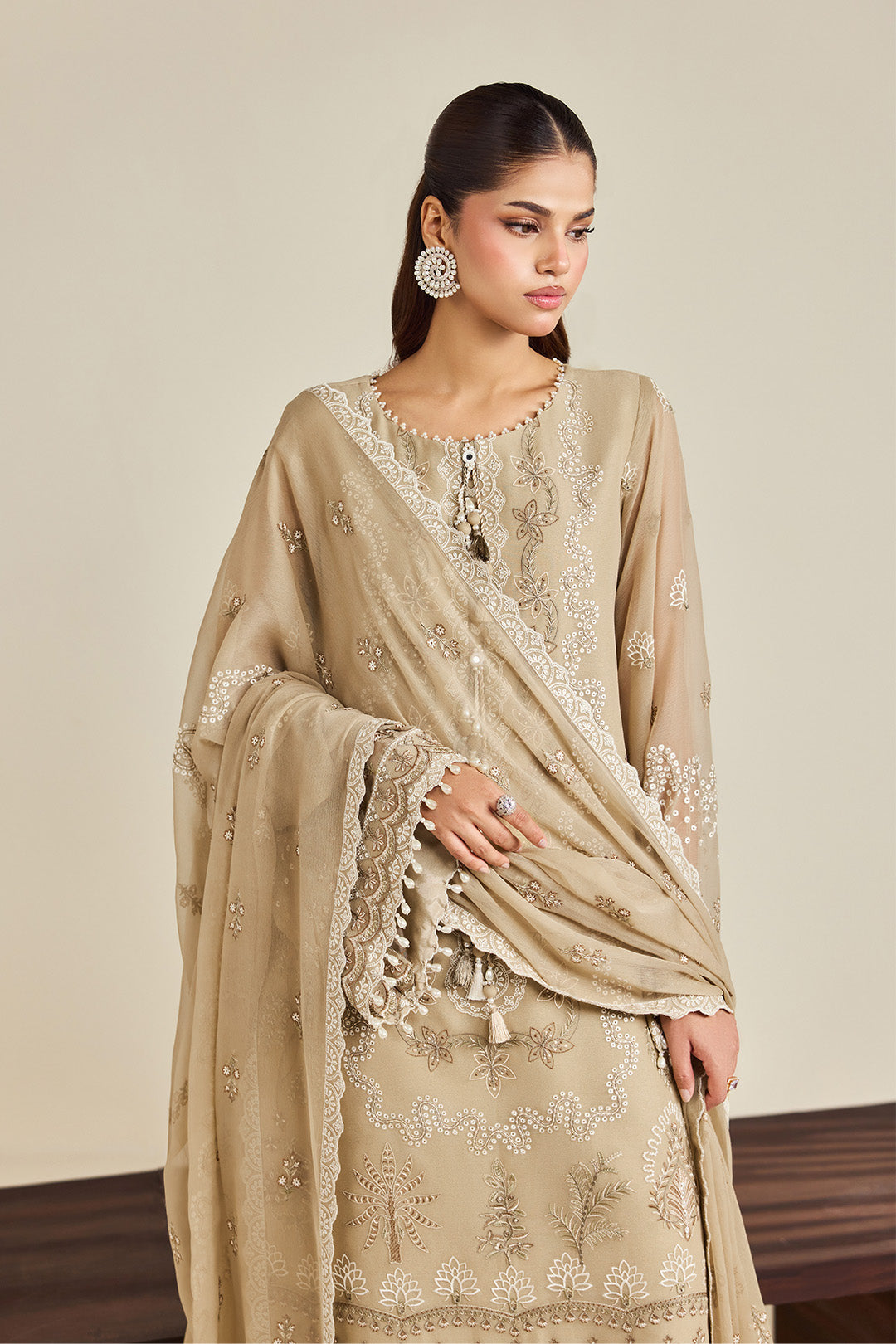 Alizeh | Dhaagay Formals |AF-DHG-5051-Azeen - Formal Dress - available at Maria Faisal in UK and USA.