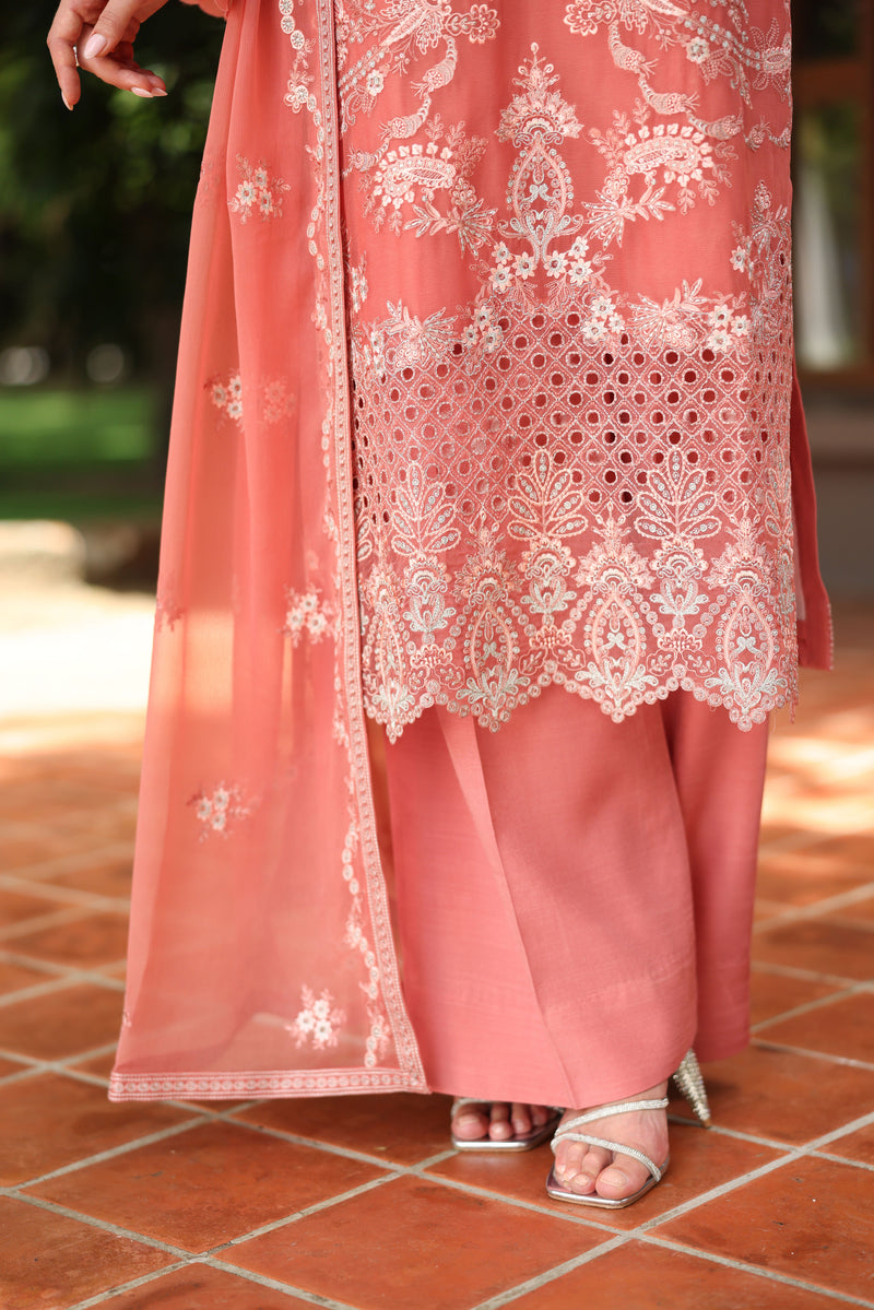 Flossie | Naayab Formals | K-102 - Ladies Clothes - Maria Faisal