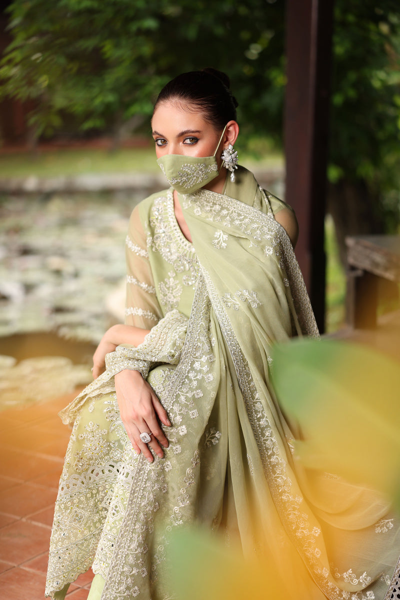 Flossie | Naayab Formals | K-107 - Ladies Clothes - Maria Faisal
