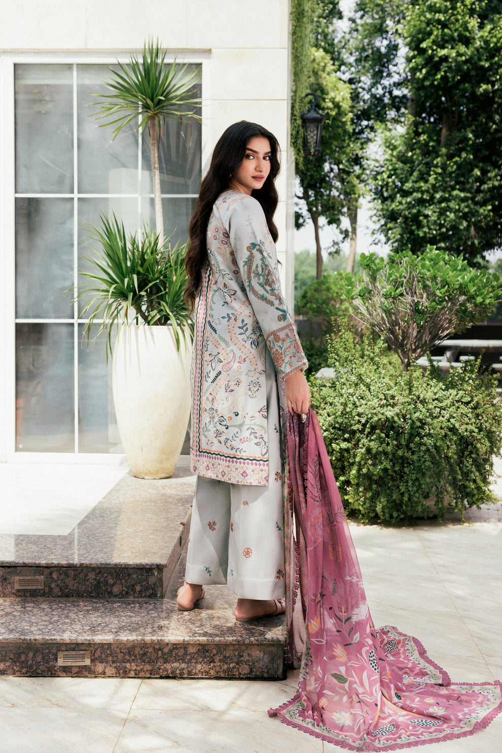 Florent | Intermix 25 | FIM - 2A - Ladies Clothes - Maria Faisal