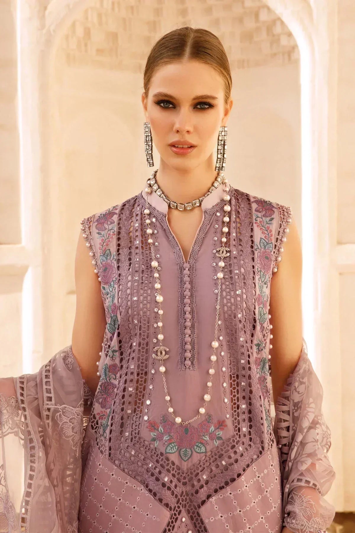 Maria B | Luxury Lawn | D-2301-A - Ladies Clothes - Maria Faisal