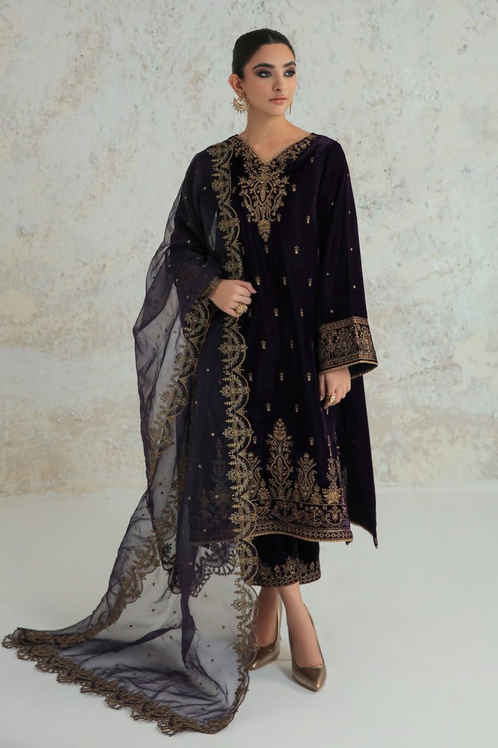 UF-239 – authentic Pakistani dress from the Velvet 25 collection for women in the UK