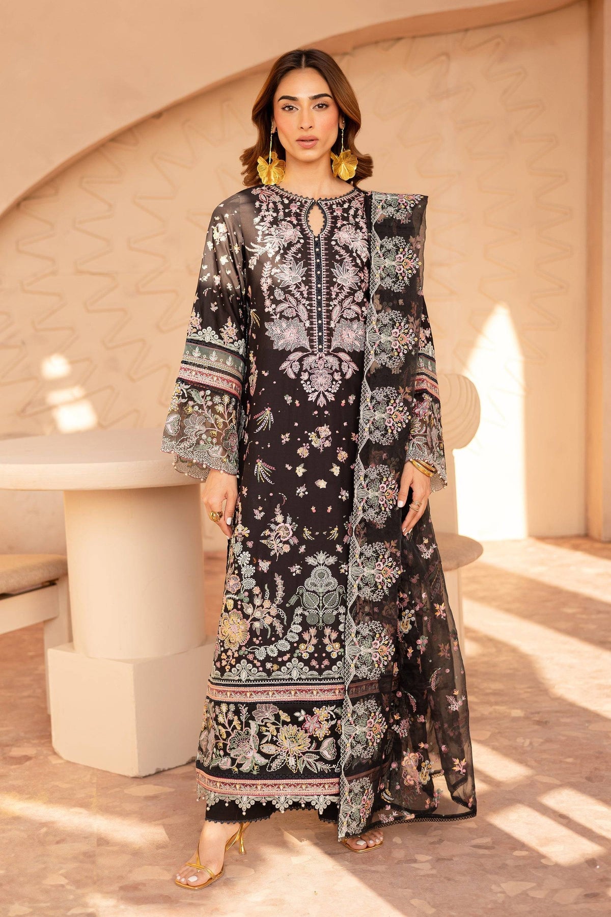 Batik | Ophelia Luxury Pret | Raayah by Maria Faisal - Registered Vendor of : Batik - type : Ladies Clothes - 100% original wedding dresses
