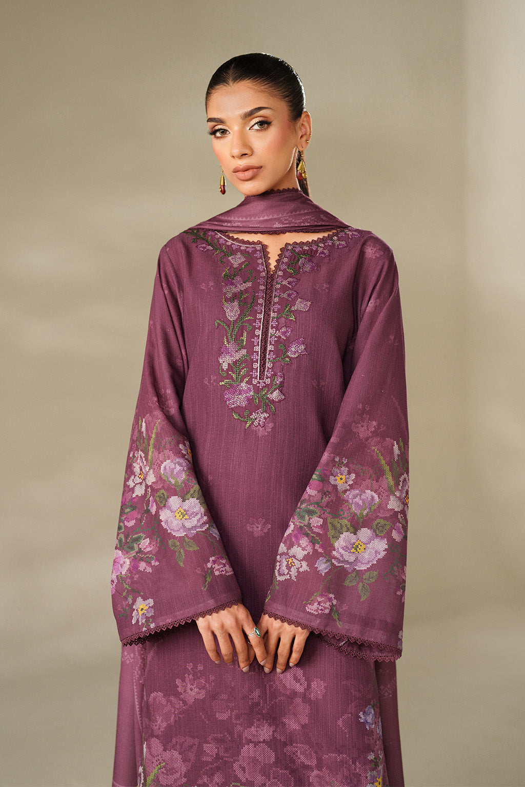 Iznik | Winter Chapter 25 | UE-566 Printed Khaddar - Casual Dress - available at Maria Faisal in UK and USA.