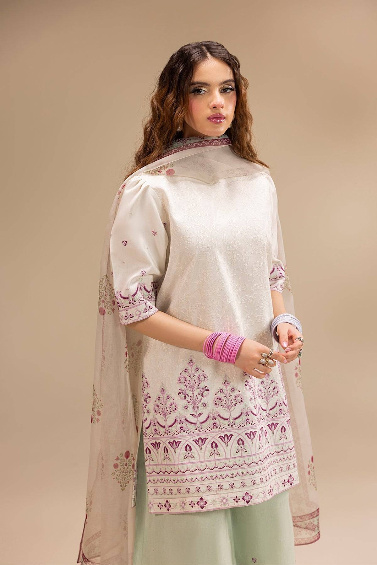 Erum Khan | Lillia Summer Edit | Pearl Blush by Maria Faisal - Registered Vendor of : Erum Khan - type : Ladies Clothes - 100% original wedding dresses