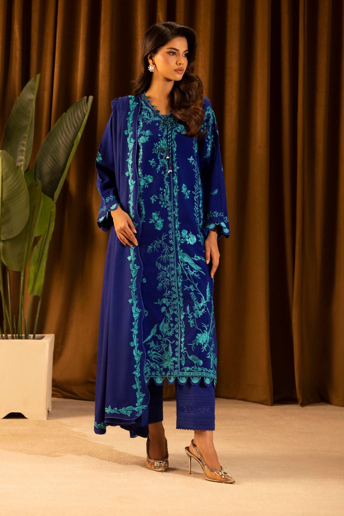 Sana Safinaz | Muzlin Winter 25 | 010B - Casual Dress - available at Maria Faisal in UK and USA.